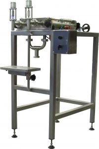 Félautomata töltőgép